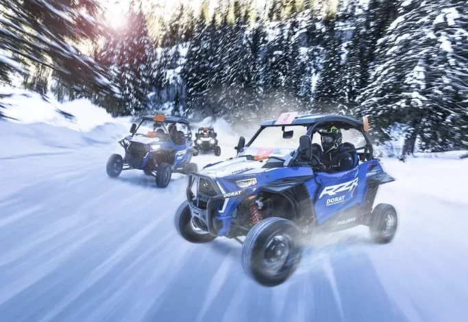 Course de buggys RZR 1000 sur glace
