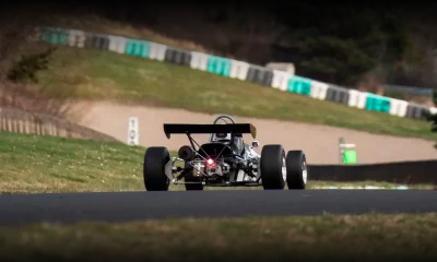 Team-building monoplaces historiques et GT sur le circuit de Charade 2