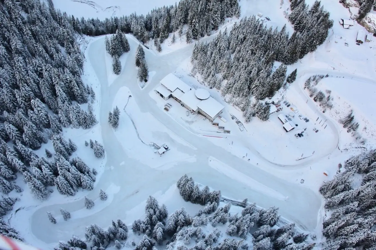 THE FLAINE ICE CIRCUIT