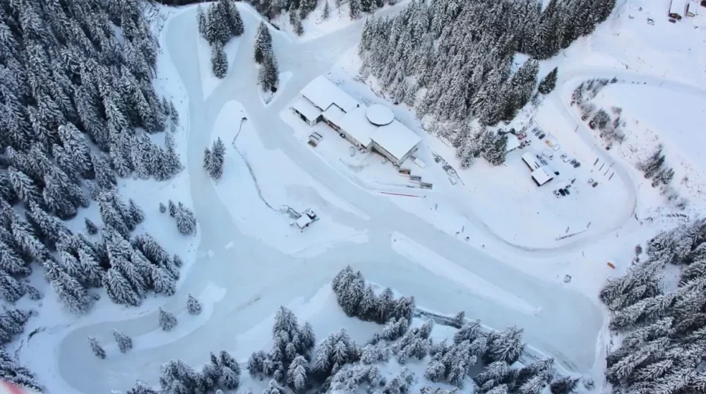Vue aérienne circuit glace de Flaine